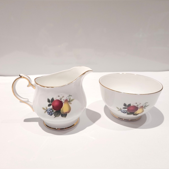 DUCHESS creamer and sugar bowl - Picture 1 of 10